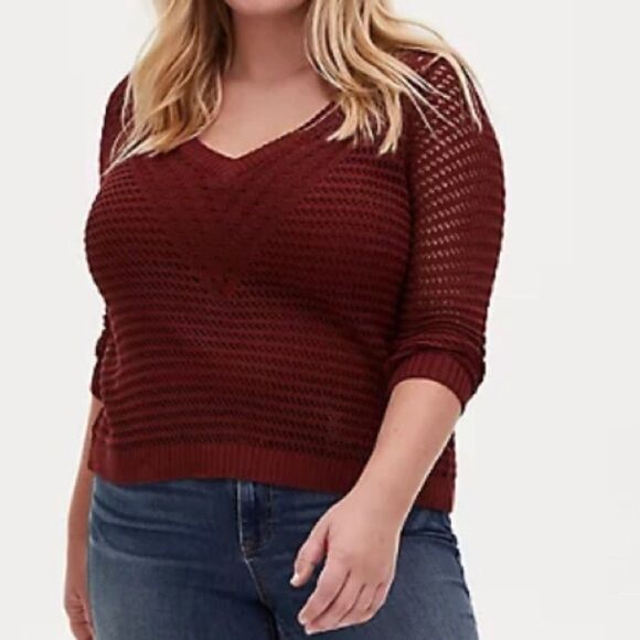 TORRID RUST RED OPEN STITCH & POINTELLE V-NECK CROP PULLOVER SWEATER - Picture 1 of 6